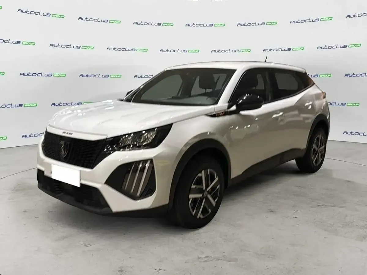 Usata Peugeot 2008 Style 100 CV (73 kW) 2025 SUV