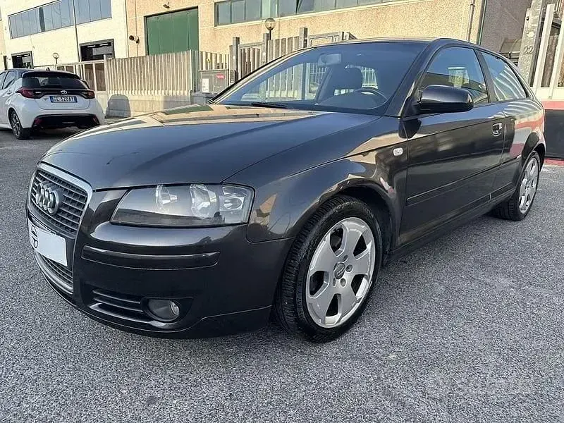 Usata Audi A3 Ambition 105 CV (77 kW) 2006 Utilitaria