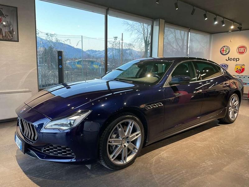 Usata Maserati Quattroporte 250 CV (183 kW) 2018 Blu/azzurro Berlina