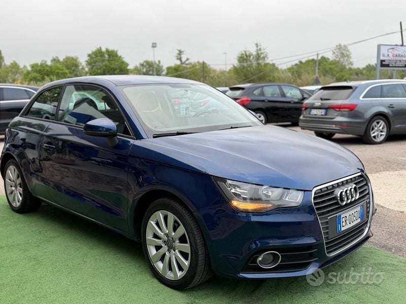 Usata Audi A1 90 CV (66 kW) 2013 Blu Utilitaria