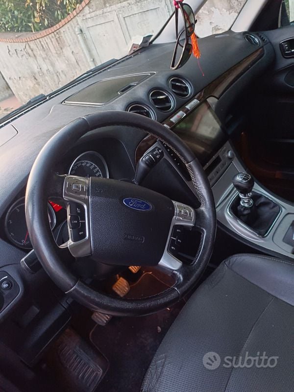 Usata Ford Galaxy 140 CV (102 kW) 2007 Grigio Monovolume