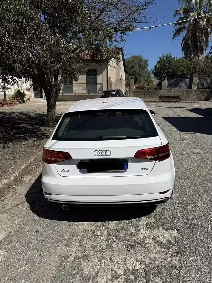Usata Audi A3 110 CV (80 kW) 2018 Bianco Berlina
