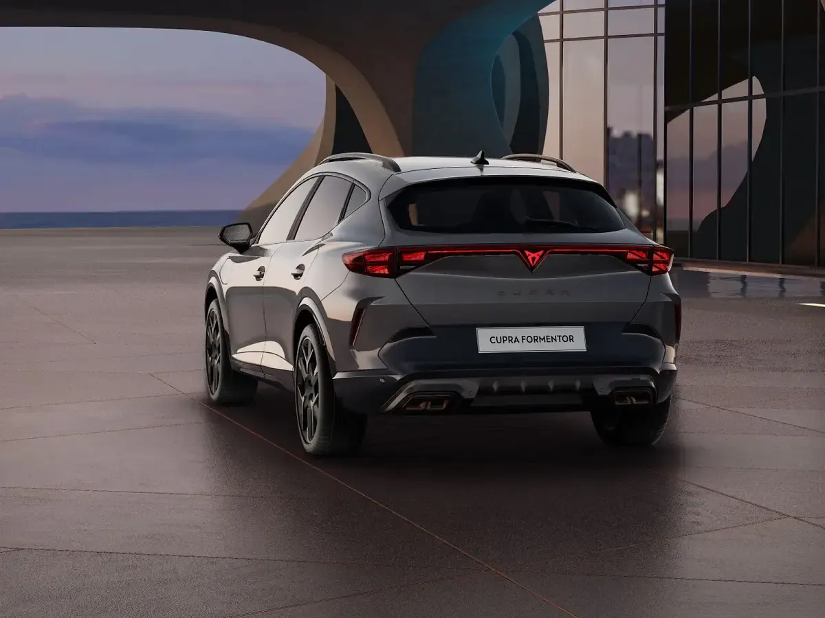 Nuova Cupra Formentor VZ2 272 CV (200 kW) 2025 Grigio graphene SUV