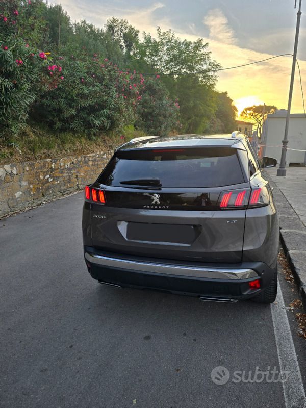 Usata Peugeot 3008 GT 131 CV (96 kW) 2022 Grigio SUV