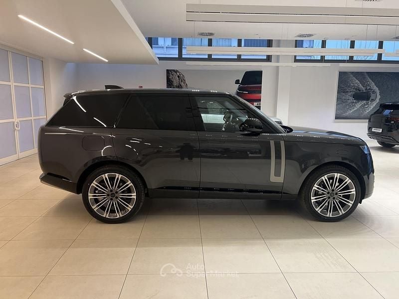 Nuova Land Rover Range Rover HSE 351 CV (258 kW) 2026 Gray SUV