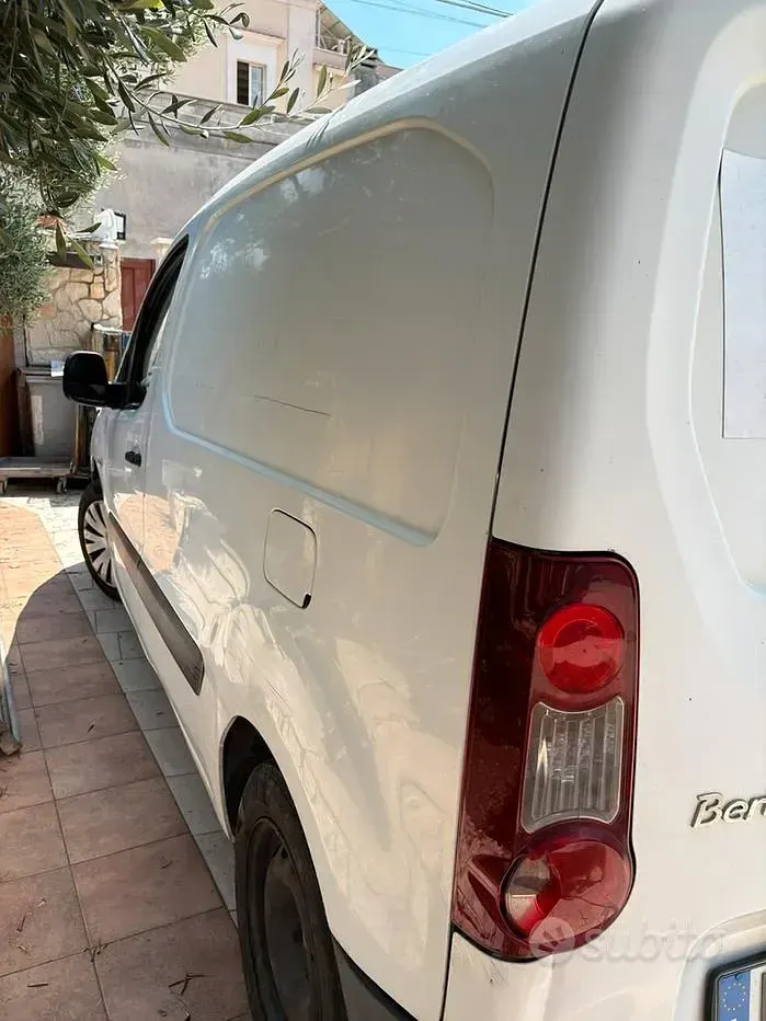 Usata Citroën Berlingo 90 CV (66 kW) 2015 Bianco Monovolume