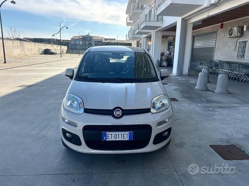 Bianco Usata 2013 Fiat Panda Lounge Tre volumi | 3799 € (Ottimo prezzo) - Immagine 1/4