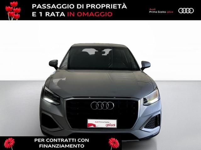 Usata Audi Q2 Advanced Plus 150 CV (110 kW) 2023 Argento floret metallizzato SUV