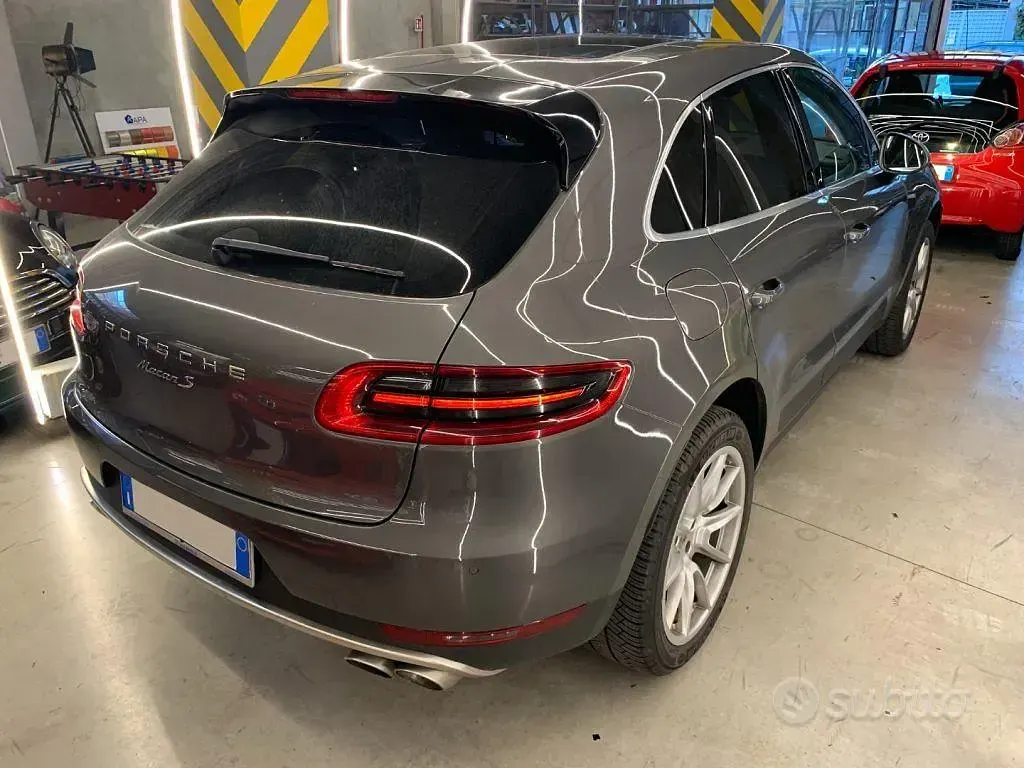 Usata Porsche Macan 250 CV (183 kW) 2014 Grigio SUV