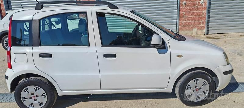 Usata Fiat Panda 69 CV (50 kW) 2007 Bianco Berlina