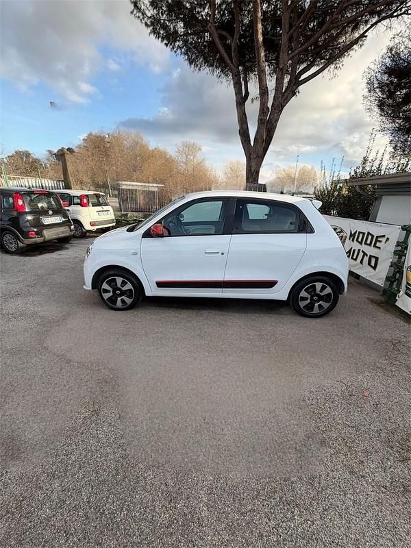 Usata Renault Twingo SE 69 CV (50 kW) 2015 Bianco Utilitaria