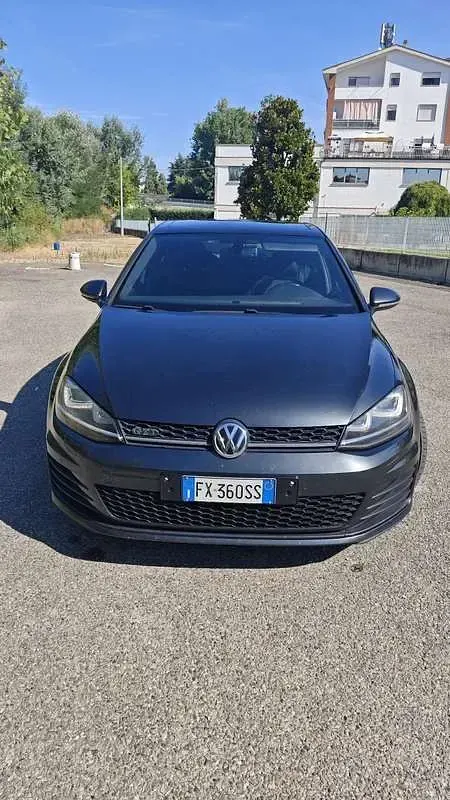 Usata VW Golf VII Sound 184 CV (135 kW) 2015 Grigio Berlina