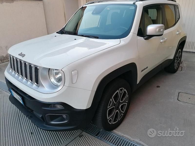 Usata 2015 Jeep Renegade SUV | 10.400 € - Immagine 1/4