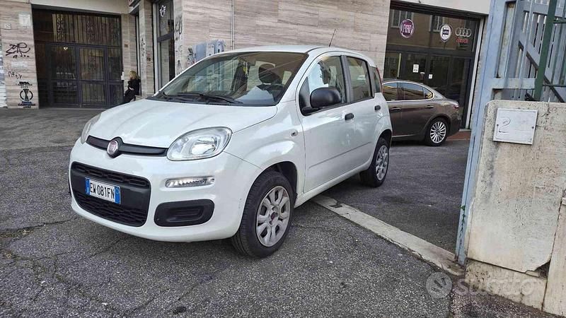 Usata Fiat Panda Easy 84 CV (61 kW) 2014 Bianco Berlina