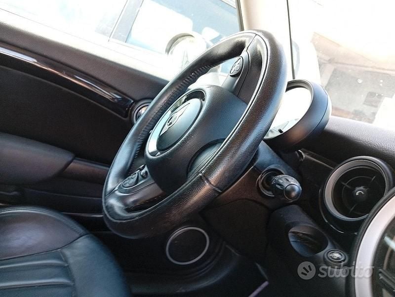 Usata Mini Cooper 2011 Grigio Utilitaria