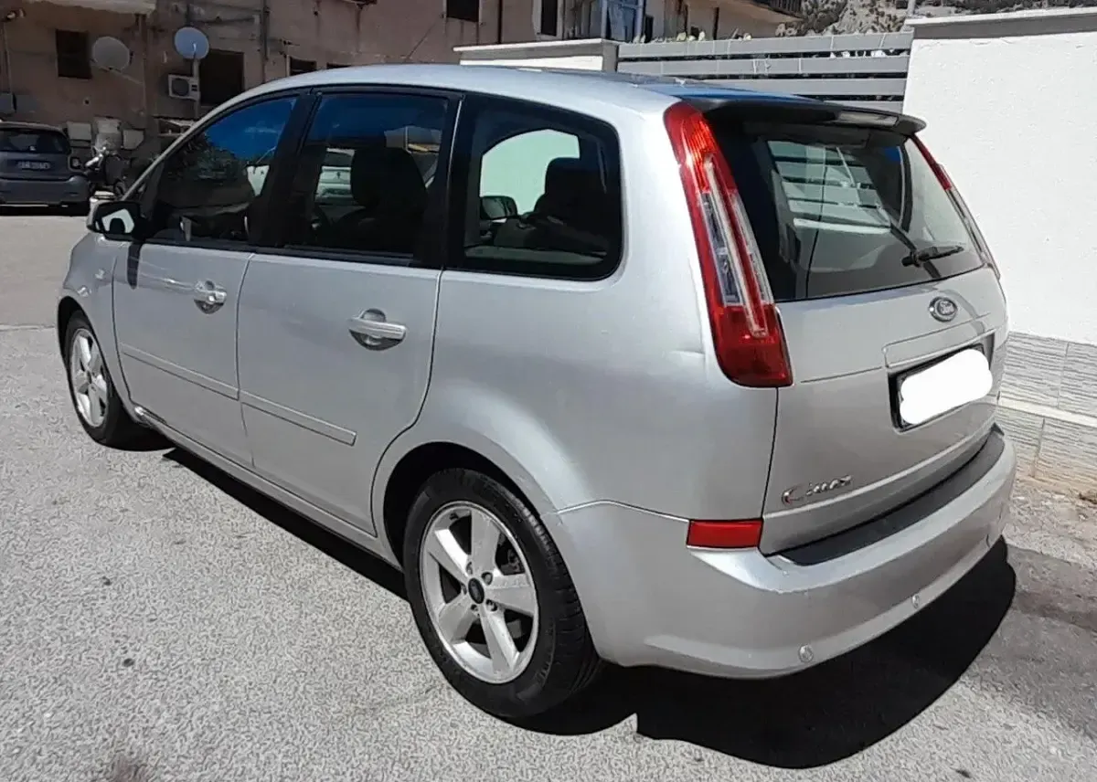 Usata Ford C-MAX Ghia 116 CV (85 kW) 2008 Argento Monovolume