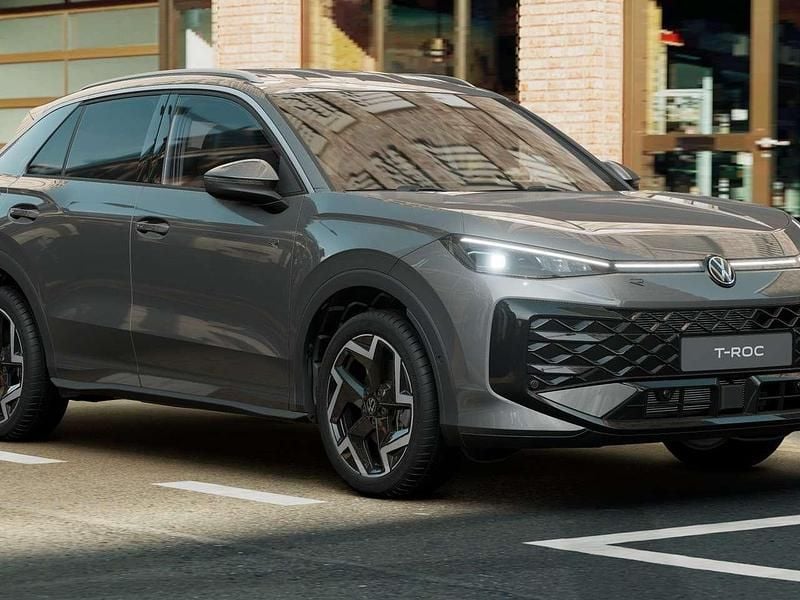 Nuova VW T-Roc R-line 150 CV (110 kW) 2026 Wolf grey metallizzato SUV
