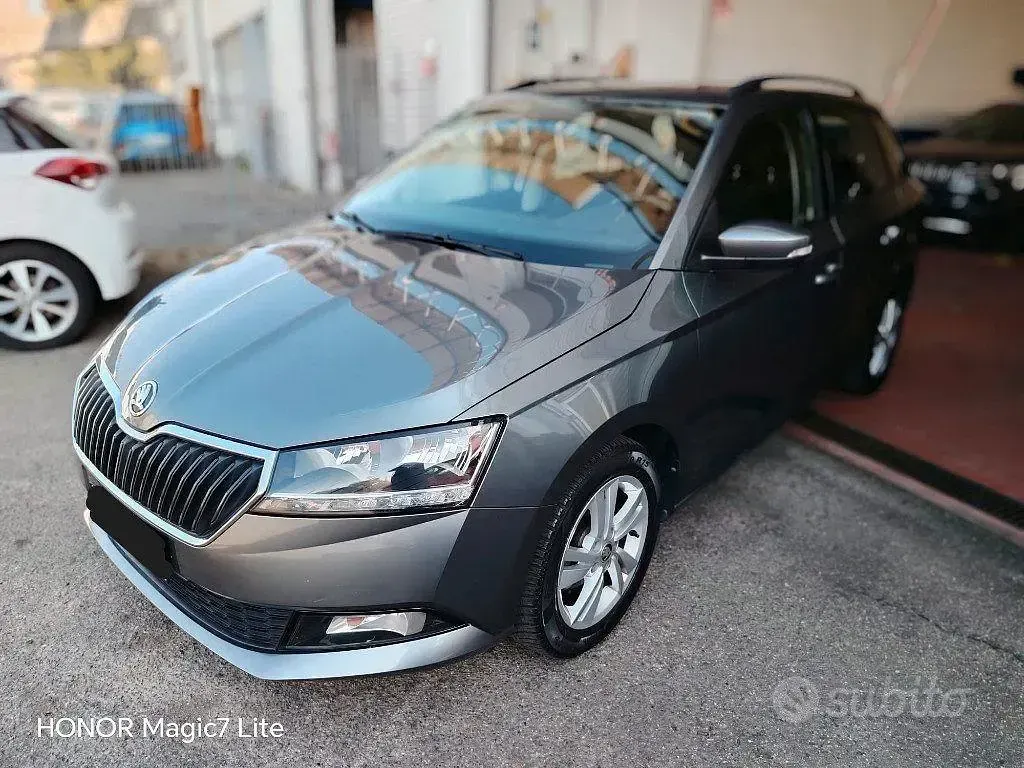 Usata Skoda Fabia Design Edition 95 CV (69 kW) 2022 Antracite Utilitaria