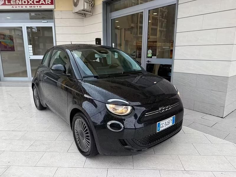 Usata Fiat 500e La Prima 42 kW (58 CV) 2021 Nero Berlina