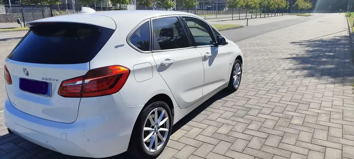 Usata BMW 225 Active Tourer Advantage 136 CV (100 kW) 2018 Bianco Monovolume