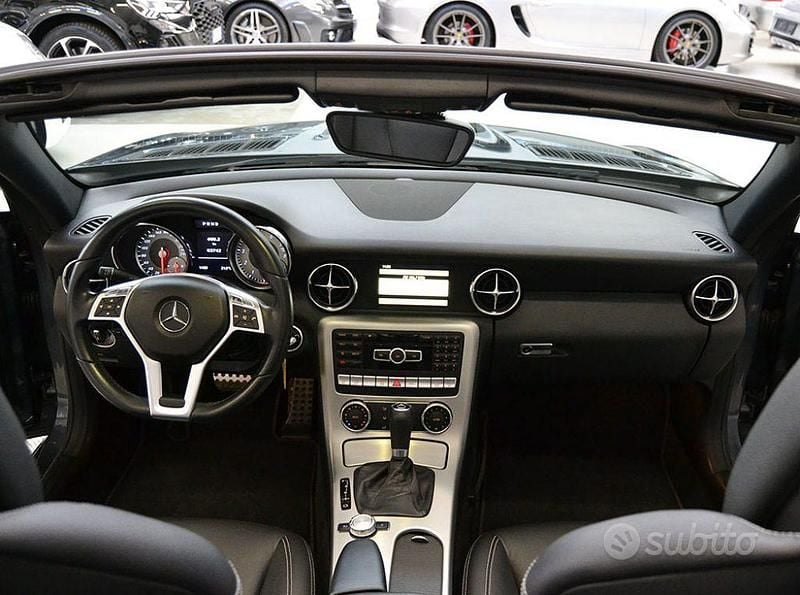 Usata Mercedes SLK200 184 CV (135 kW) 2013 Grigio Cabrio