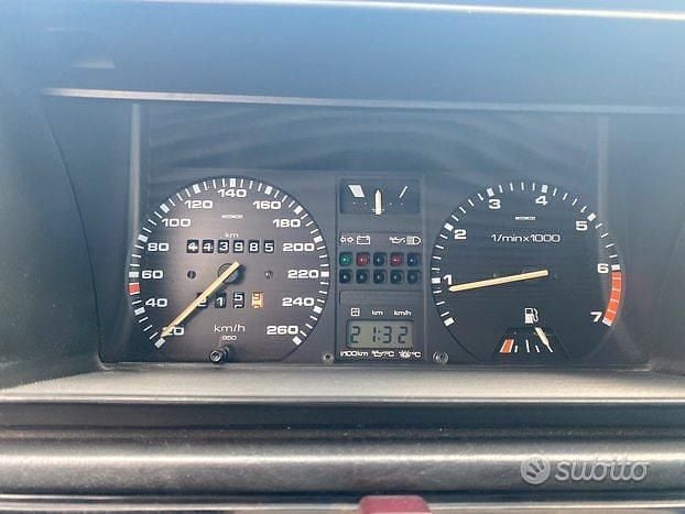 Usata VW Golf II GTI 160 CV (117 kW) 1990 Blu Utilitaria