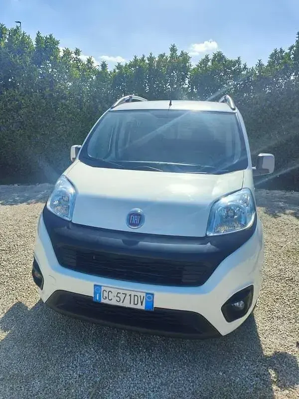 Usata Fiat Qubo Lounge 95 CV (69 kW) 2020 Monovolume