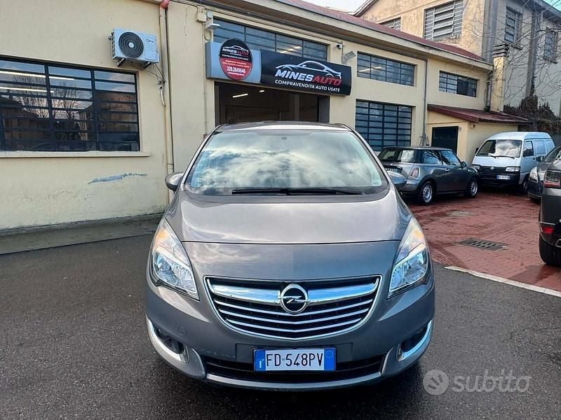 Usata Opel Meriva Cosmo 110 CV (80 kW) 2016 Grigio Monovolume