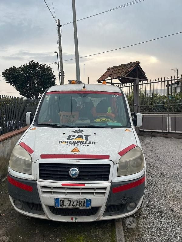 Usata Fiat Doblò 2005 Bianco Monovolume