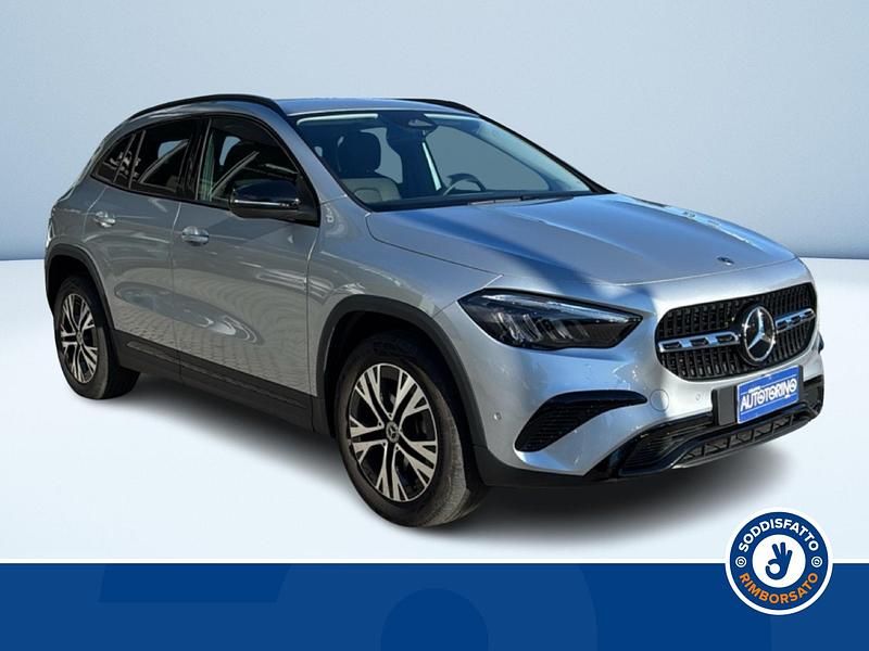 Usata Mercedes GLA200 Advanced 150 CV (110 kW) 2025 Argento metallizzato SUV