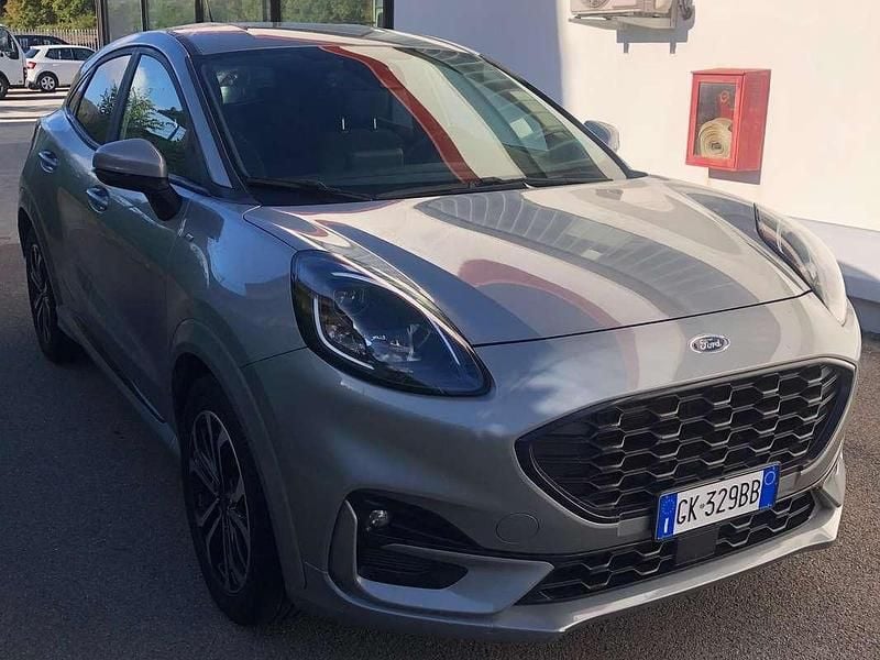 Usata Ford Puma 125 CV (91 kW) 2022 Argento SUV