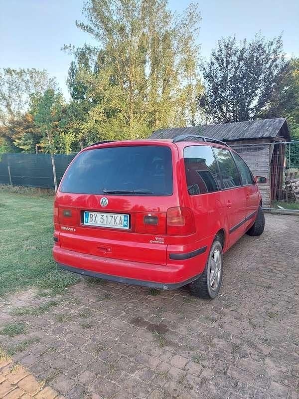 Usata VW Sharan Comfortline 116 CV (85 kW) 2001 Rosso Monovolume