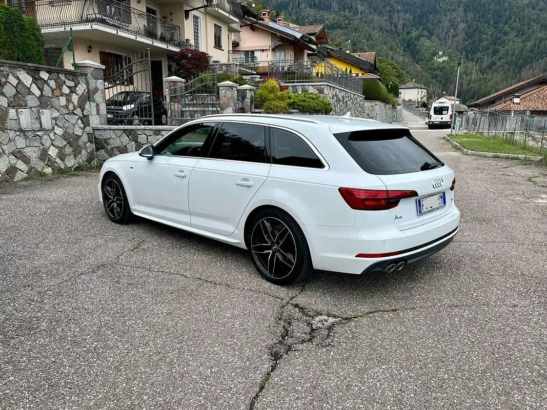 Usata Audi A4 Business 190 CV (139 kW) 2016 Bianco Station wagon