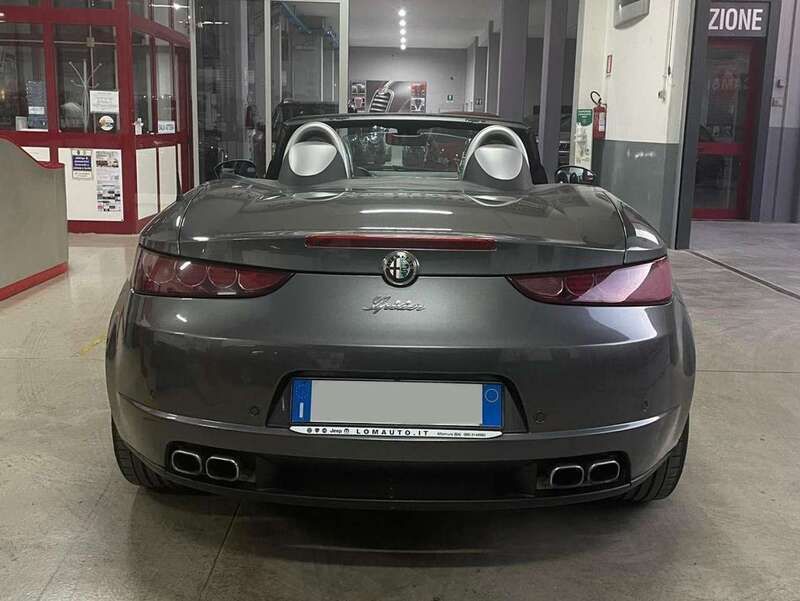 Usata Alfa Romeo Spider 200 CV (147 kW) 2010 Grigio Cabrio