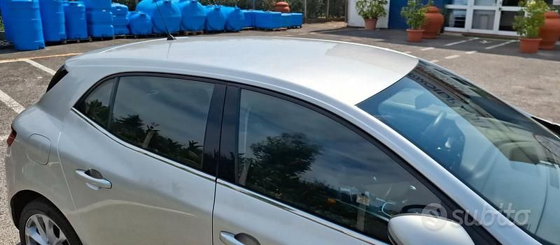 Usata Renault Mégane IV 110 CV (80 kW) 2018 Grigio Berlina