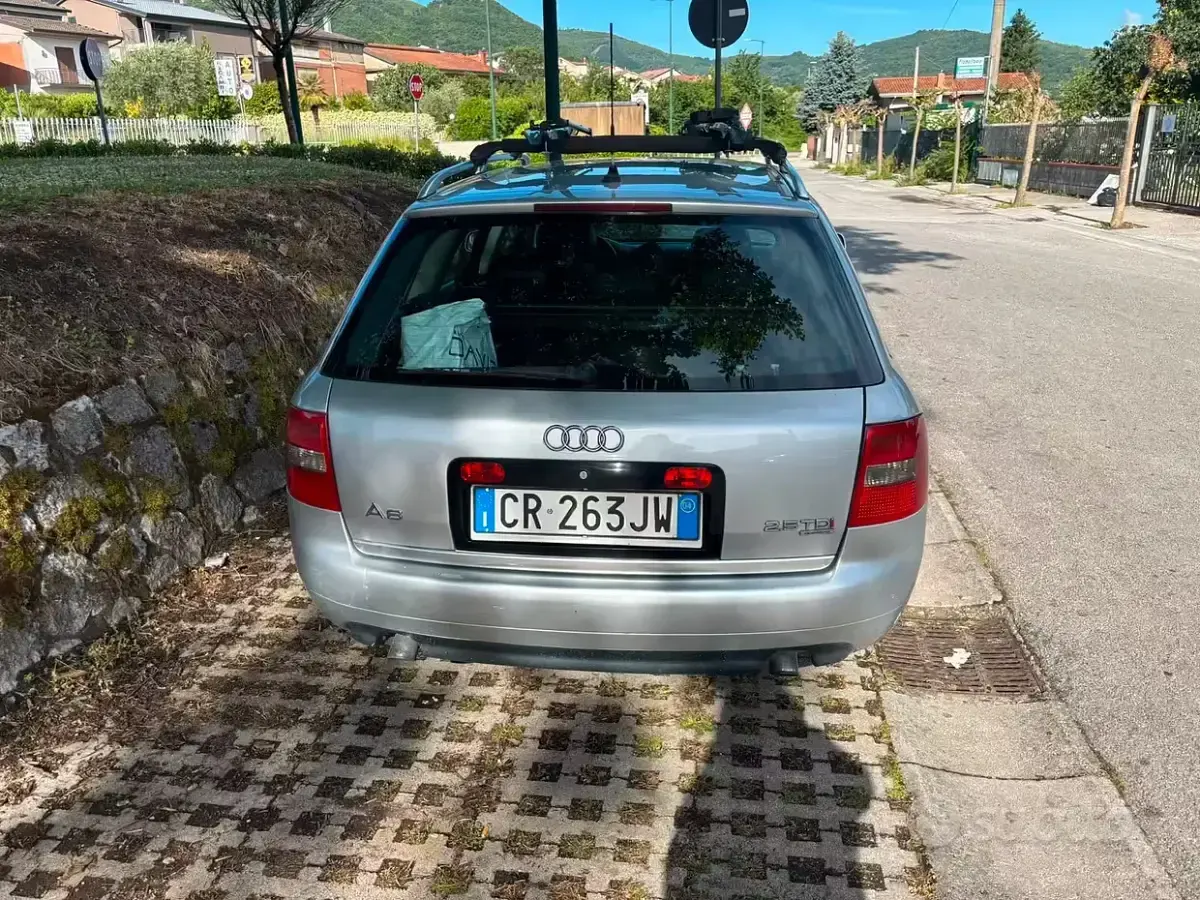 Usata Audi A6 180 CV (132 kW) 2004 Grigio Station wagon