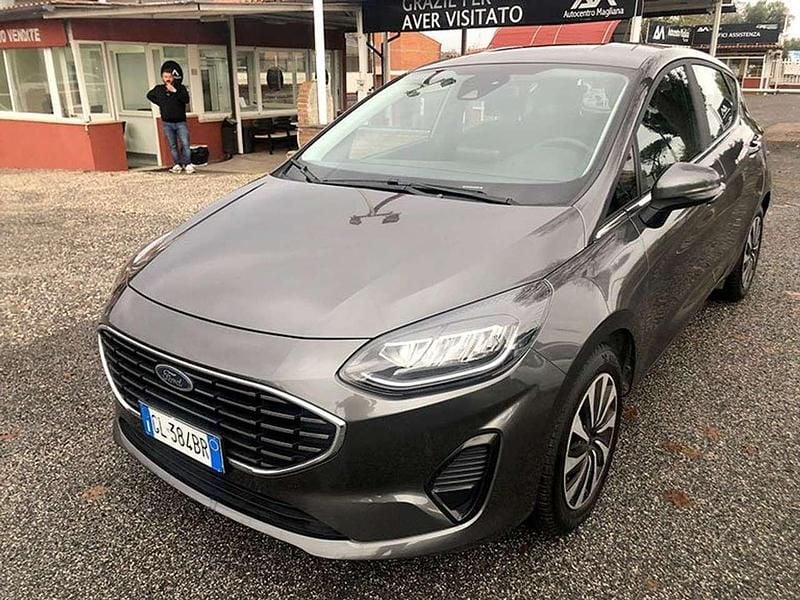 Usata Ford Fiesta 125 CV (91 kW) 2022 Grigio Berlina