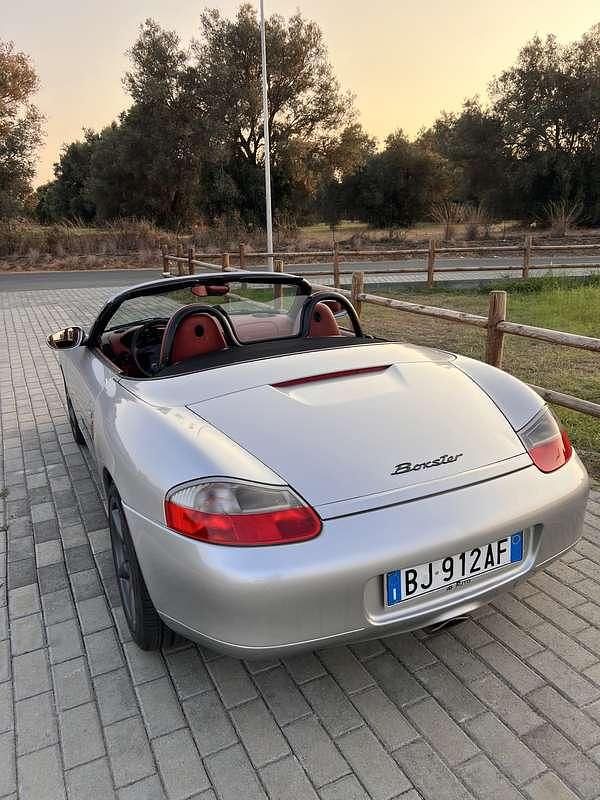 Usata Porsche Boxster 204 CV (150 kW) 1997 Argento Cabrio