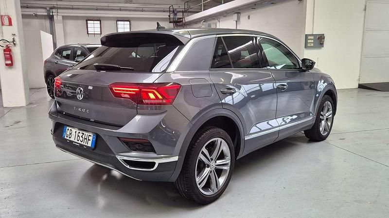 Usata VW T-Roc Advance 150 CV (110 kW) 2020 Grigio SUV