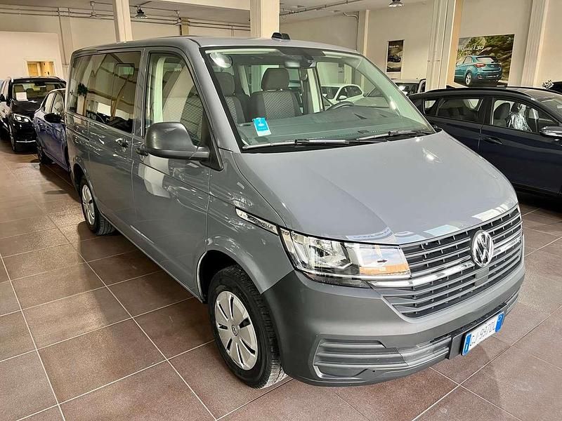 Usata VW T6.1 Trendline 110 CV (80 kW) 2022 Grigio Furgone