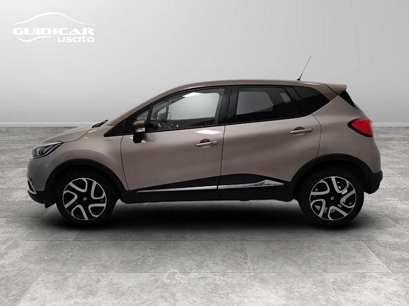 Usata Renault Captur Iconic 90 CV (66 kW) 2016 Bronzo SUV