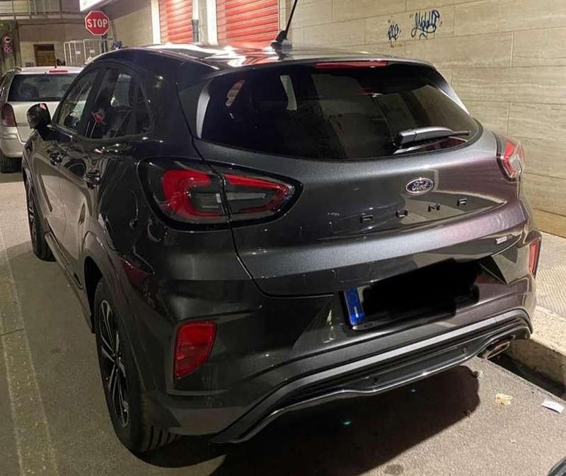 Usata Ford Puma ST-Line 125 CV (91 kW) 2023 Grigio SUV