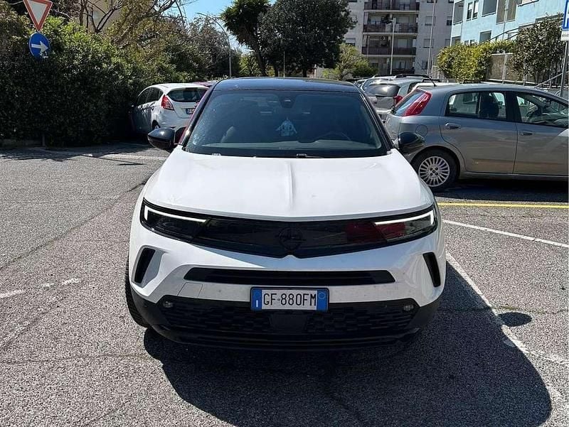 Usata Opel Mokka GS Line 110 CV (80 kW) 2021 Bianco SUV