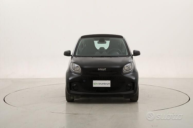 Usata Smart ForTwo Coupé Passion 60 kW (82 CV) 2022 Nero Utilitaria