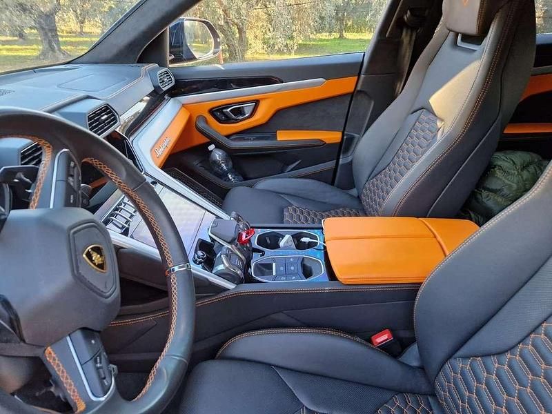 Usata Lamborghini Urus 650 CV (478 kW) 2021 SUV