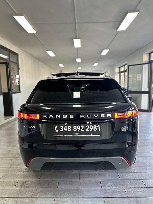Używany Land Rover Range Rover Velar HSE 180 KM (132 kW) 2018 Czarny SUV