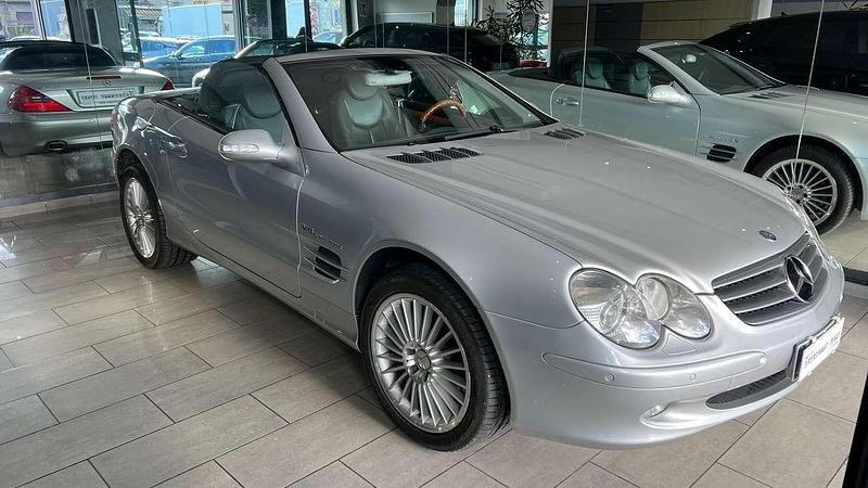 Usata Mercedes SL500 306 CV (225 kW) 2001 Argento Cabrio