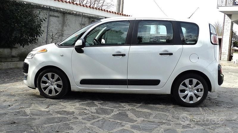 Usata Citroën C3 Picasso 95 CV (69 kW) 2010 Bianco Monovolume