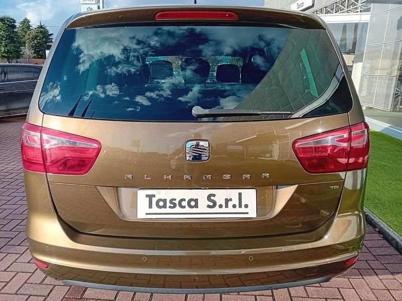 Usata Seat Alhambra Style 140 CV (102 kW) 2013 Bronzo Monovolume