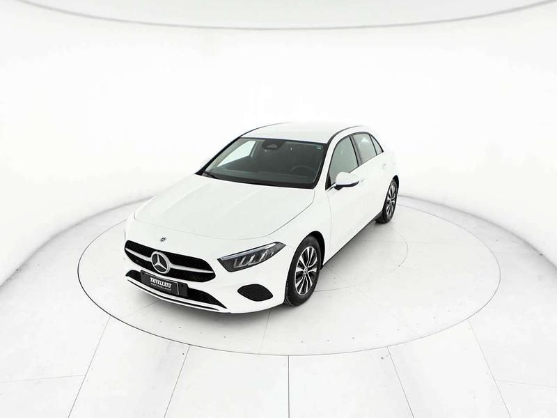 Usata Mercedes A180 Advanced 116 CV (85 kW) 2025 Bianco Berlina